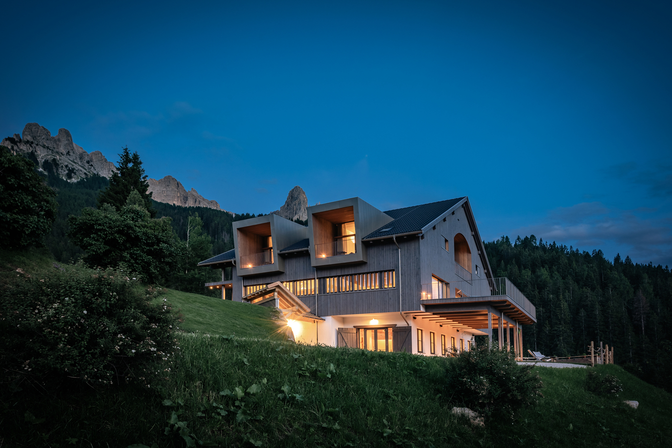 Alpin Hotel Bewaller Stådel Eggental Dolomiten