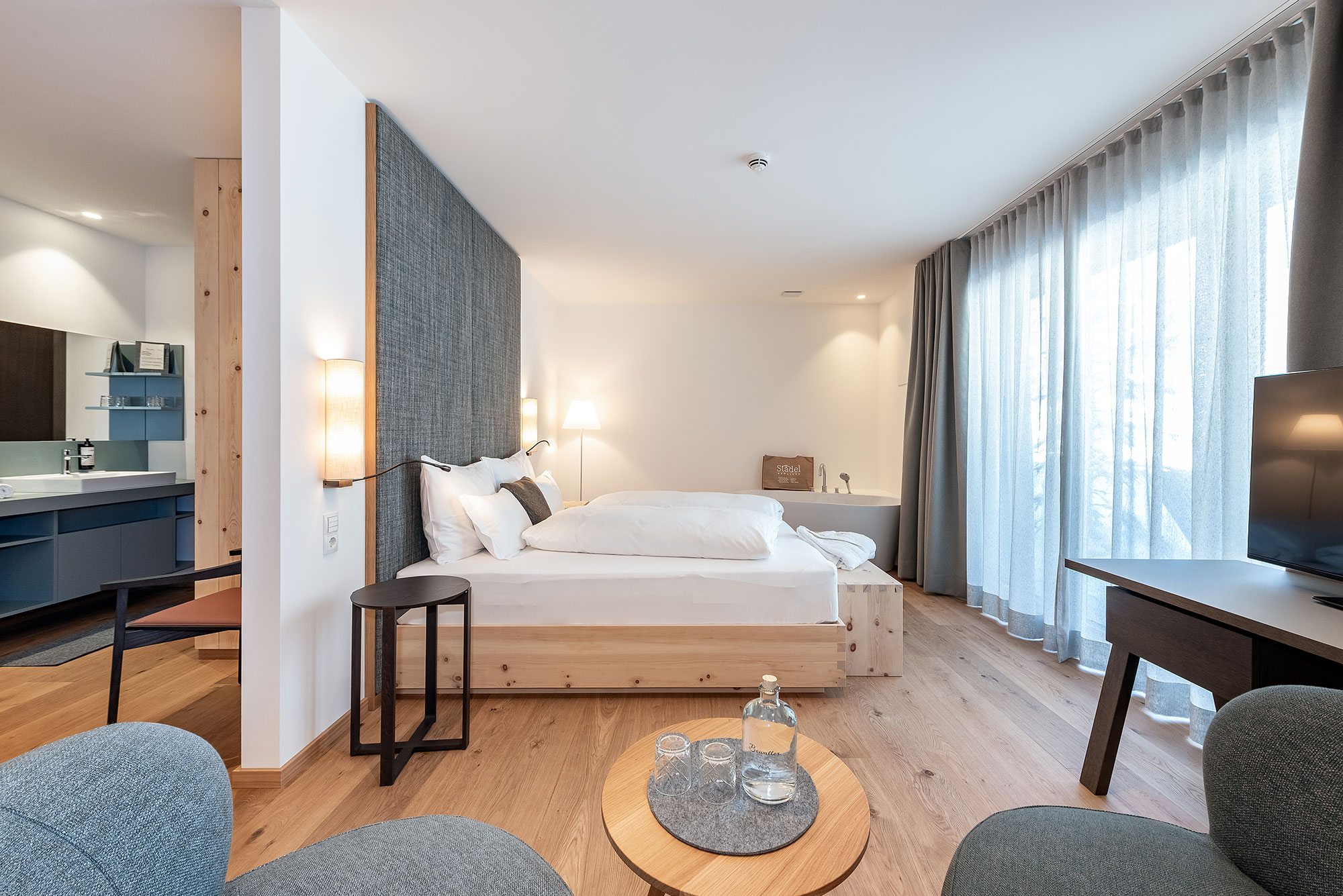 Doppelzimmer Wasser