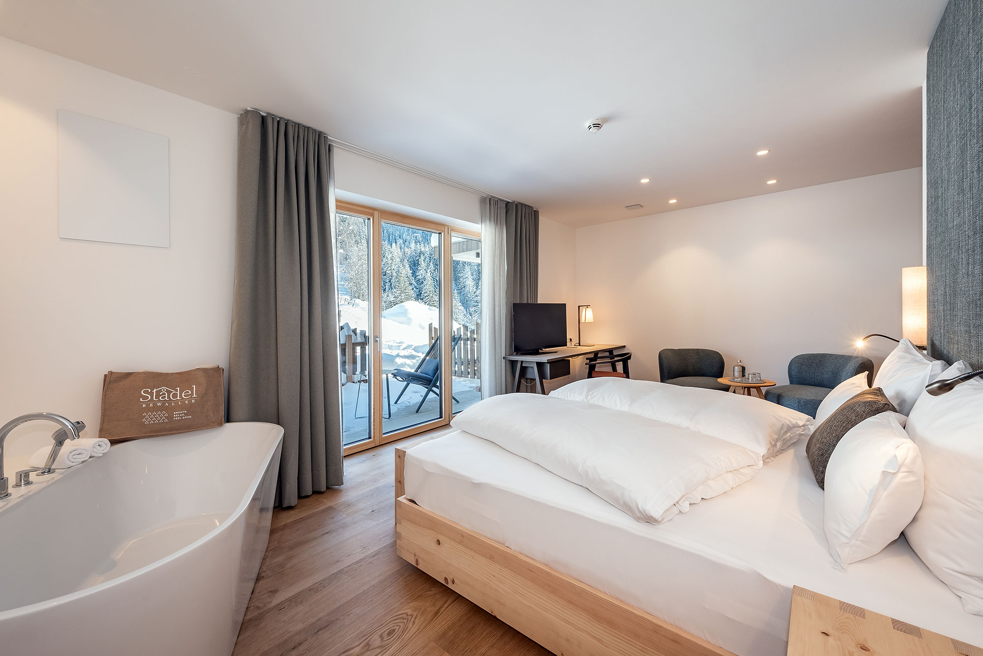 Doppelzimmer Wasser